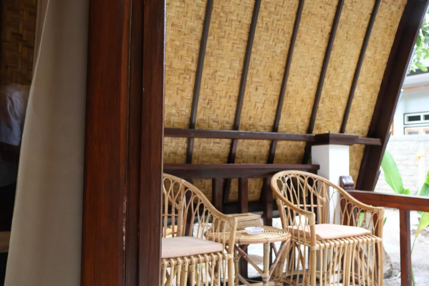 Rumah Gemala Gili Air Exterior photo